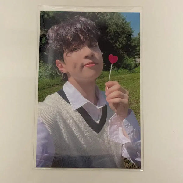 [BUNJANG] N.Flying Yoo Hwe Seung Dearlist 1st Official Photocard / 엔플라잉 유회승 디어리스트 1차 공방 포카