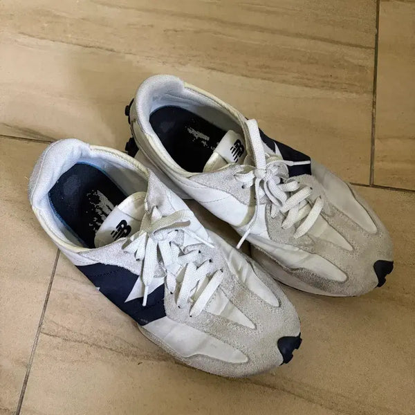 [BUNJANG] New Balance 327 White/Black Sneakers / (265) 뉴발란스 327 화이트블랙