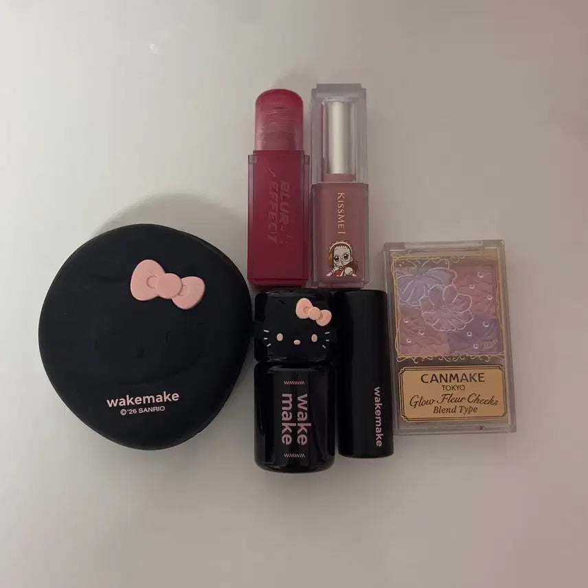 [BUNJANG] WAKEMAKE KissMe Canmake Makeup Bundle Set / 웨이크메이크+키스미+캔메이크 화장품 일괄
