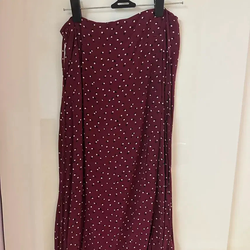 [BUNJANG] Rouje Midi Skirt / Rouje 스커트