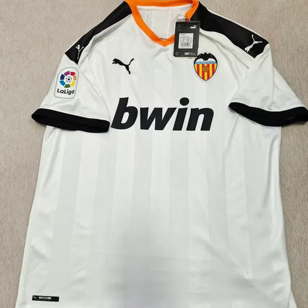 [BUNJANG] Valencia CF 2019-20 Home Authentic Jersey - Kang-in Lee (Cut) / 19-20 발렌시아 홈 정품 유니폼 이강인 자컷 마킹