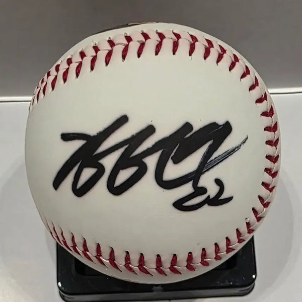 [BUNJANG] Kim Hyun Soo 2023 LG Championship Signed Baseball (Includes Cube) / 김현수 2023 LG 통합우승 기념구 싸인볼 (큐브포함)