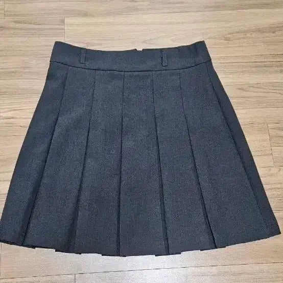 [BUNJANG] Pleated Mini Skirt with Belt (Grey) / 주름 스커트 그레이(벨트포함)