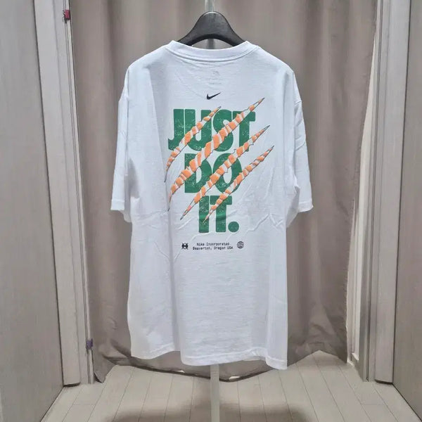[BUNJANG] Nike Just Do It Graphic T-Shirt White / 나이키 저스트두잇 반팔티 화이트.새상품