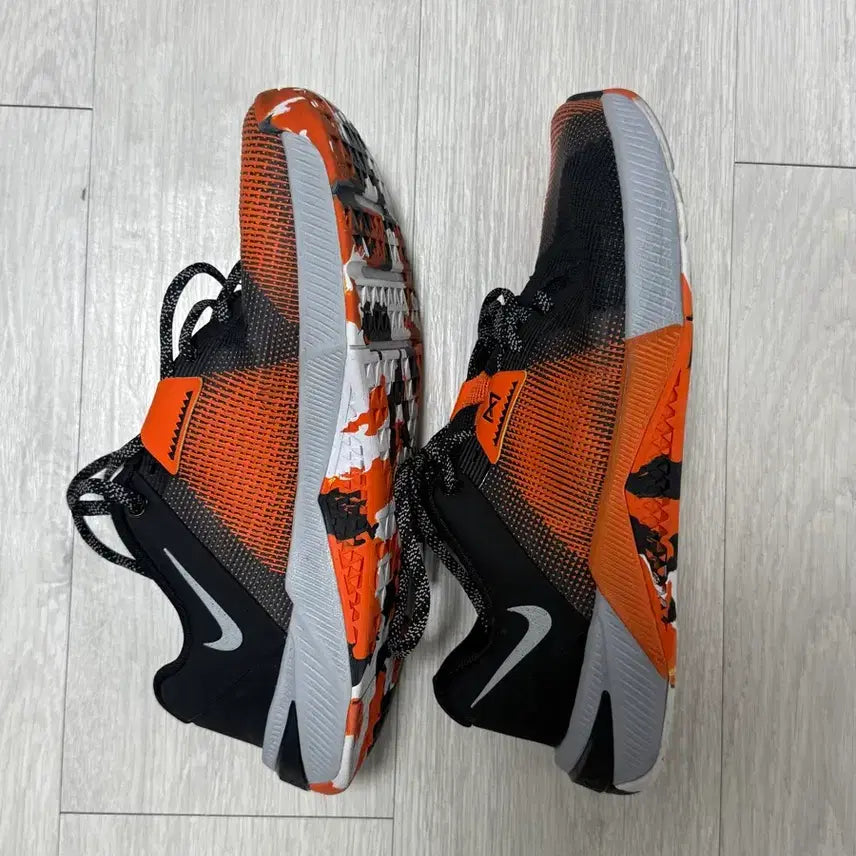 [BUNJANG] Nike Metcon 10 Training Shoes (265mm) / 나이키 메트콘 10 265