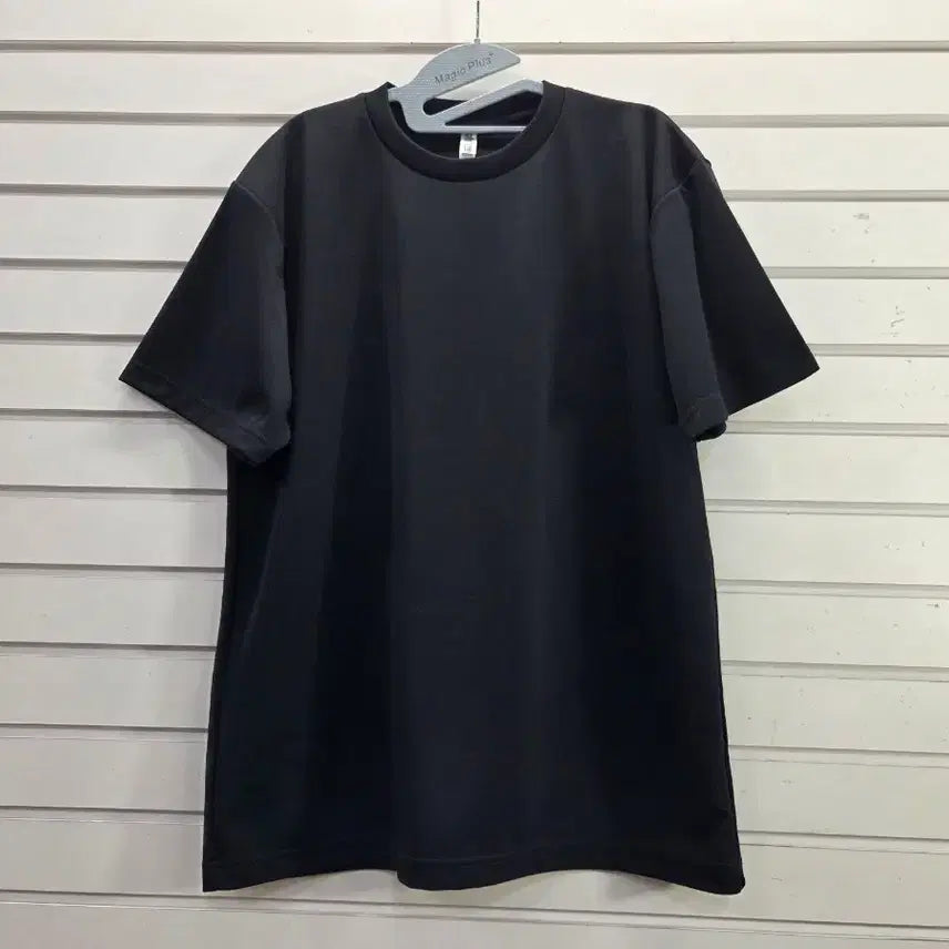 [BUNJANG] Men's Simple Round Neck T-Shirt / 블랙  남성 심플  라운드티 100/보물찾기천사