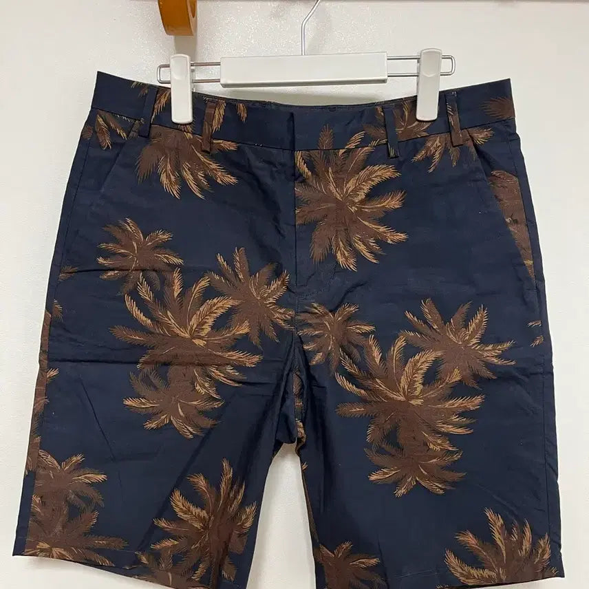 [BUNJANG] Vince Palm Tree Print Shorts Navy / Vince 빈스 palm tree 프린트 쇼츠
