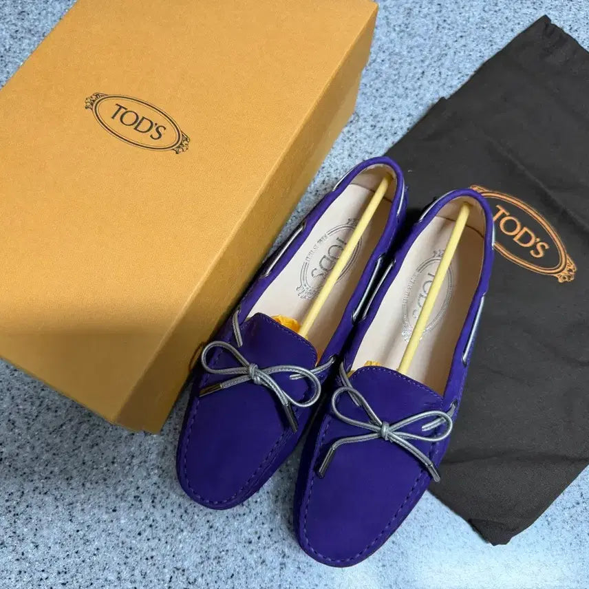 [BUNJANG] Tod's Genuine Leather Driving Loafers / 토즈 드라이빙 로퍼 (정품)