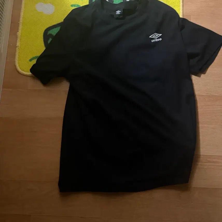 [BUNJANG] Umbro Black Logo T-Shirt / 엄브로 옷 제시 진품