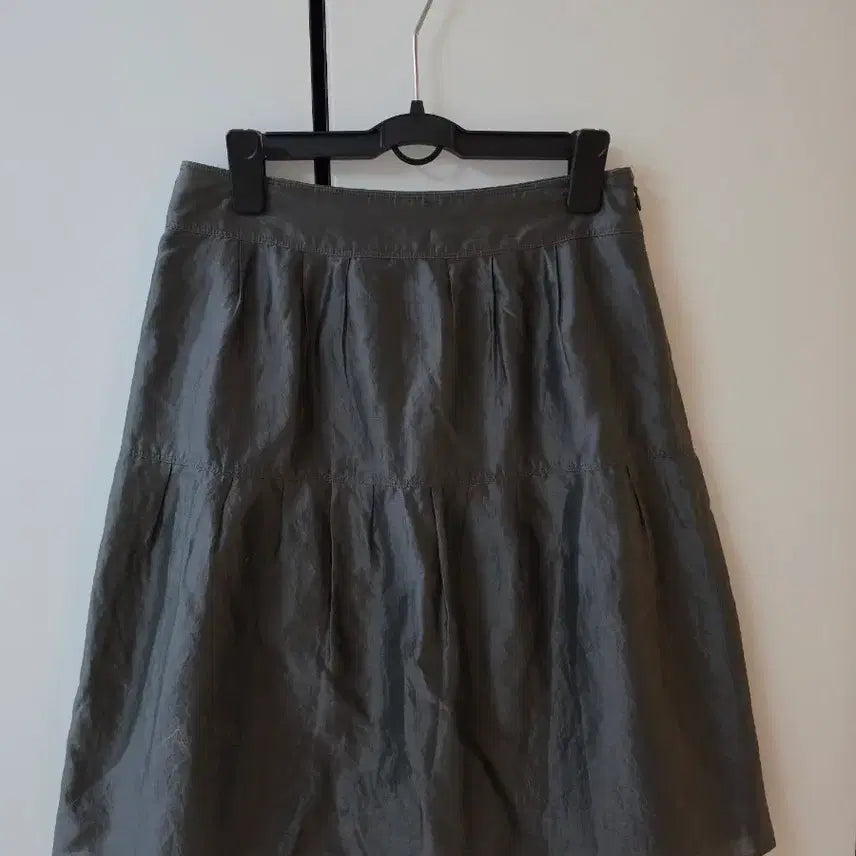 [BUNJANG] Burberry London Grey Midi Skirt / 버버리 런던 그레이 미디 스커트 36