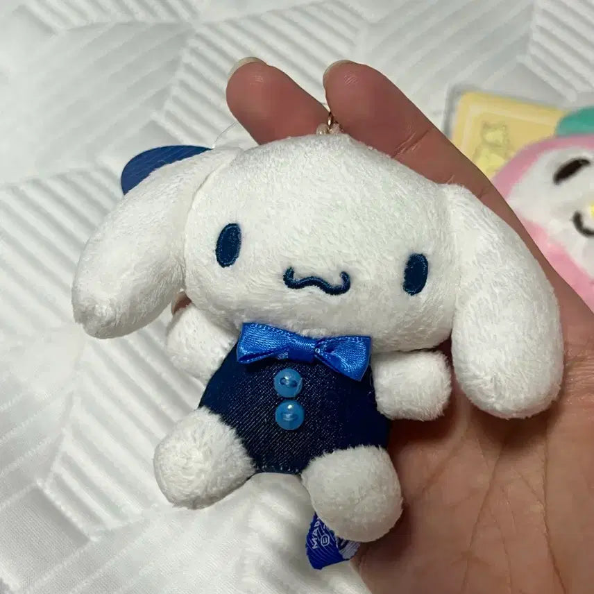 [BUNJANG] Cinnamoroll Denim Doll Keychain / 시나모롤 데님 인형 키링