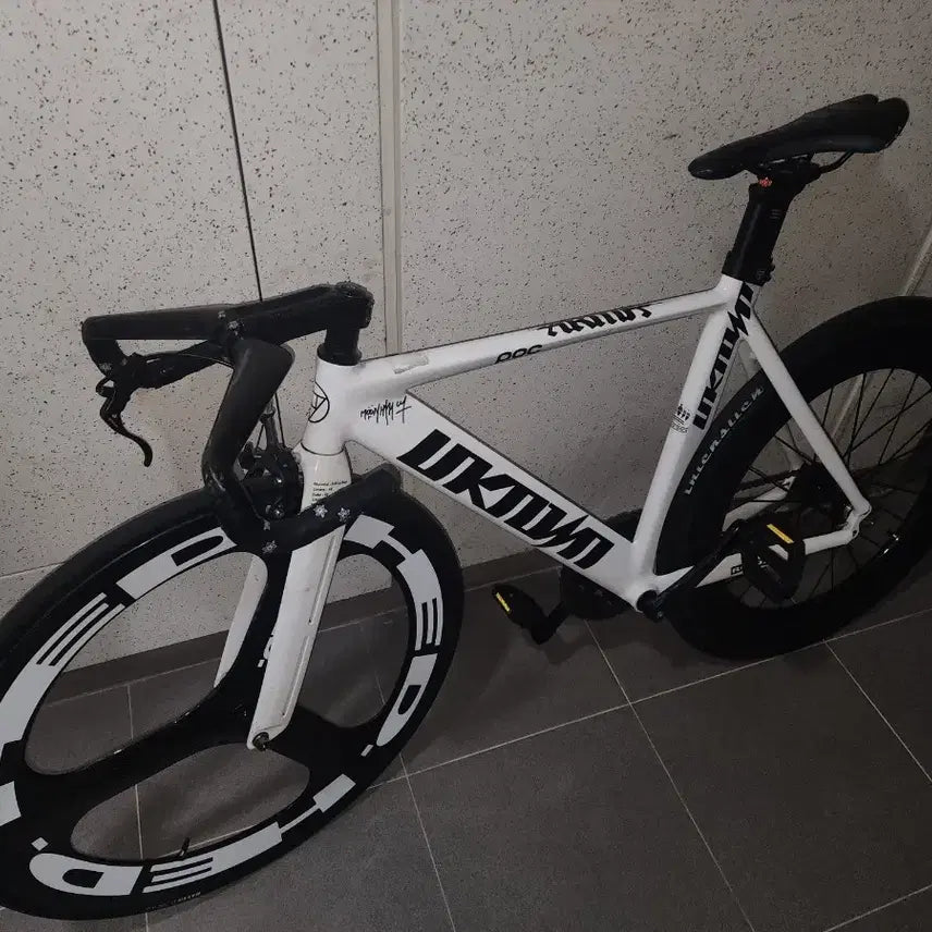 [BUNJANG] Unknown Singularity 25' Mid-Level Track Bike / 언노운 싱귤 중급