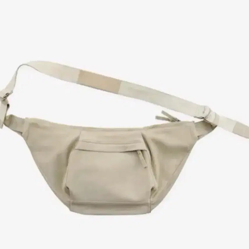 [BUNJANG] Politeru Cap Bag Ecru / 폴리테루 카프백 에크루