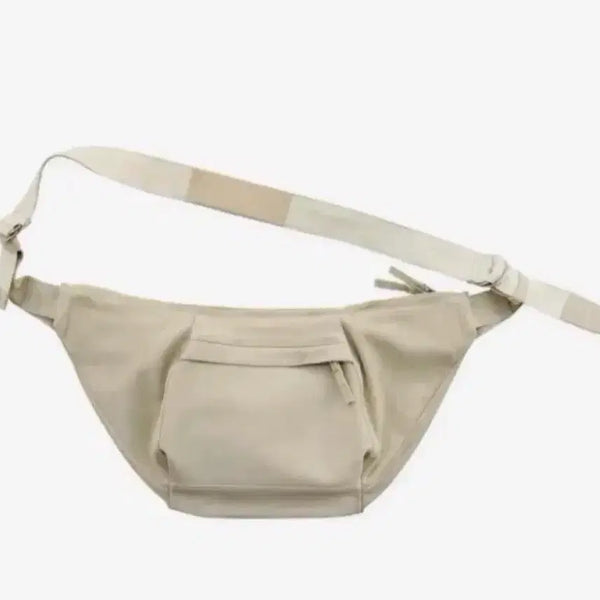 [BUNJANG] Politeru Cap Bag Ecru / 폴리테루 카프백 에크루