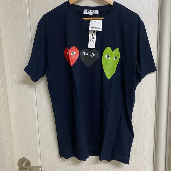 [BUNJANG] Comme des Garçons PLAY Navy 3-Heart Logo T-Shirt / 꼼데가르송 플레이 반팔티 네이비 3하트