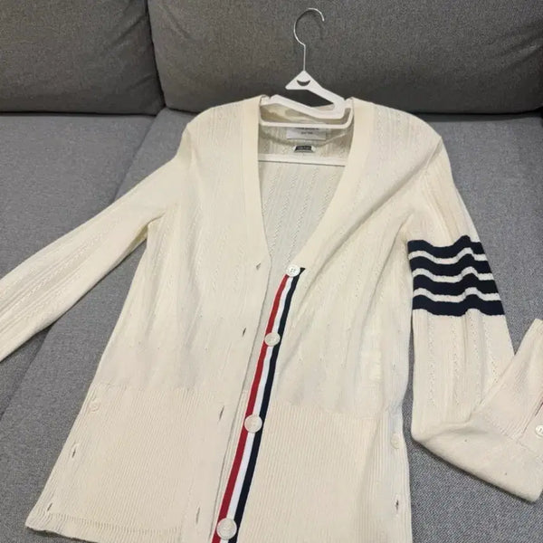 [BUNJANG] Thom Browne Diagonal Stripe Cardigan Ivory Size 40 / [40] 톰브라운 사선 가디건 아이보리 백화점판