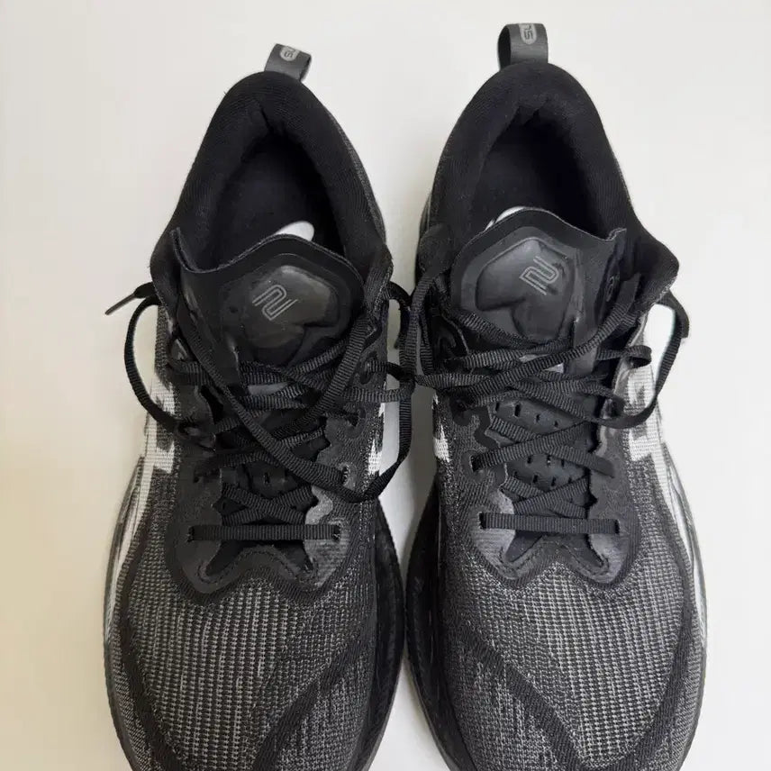 [BUNJANG] Asics Superblast 2 Running Shoes (285mm) / 아식스 슈퍼블라스트2 285 판매합니다.