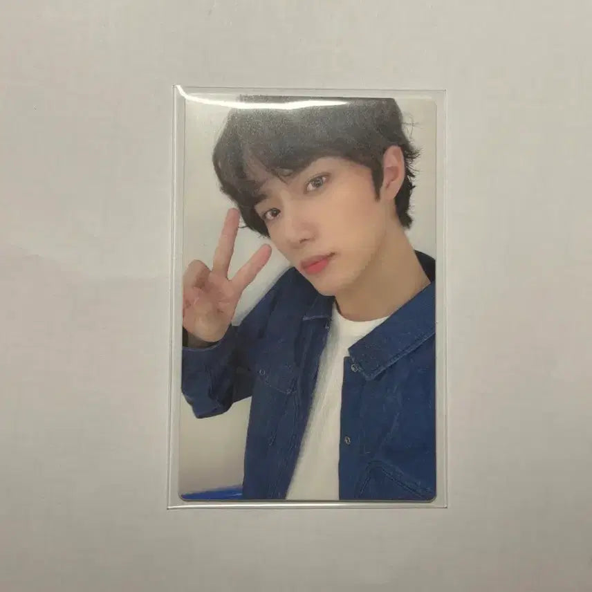 [BUNJANG] TXT Beomgyu 553 Lucky Draw Photocard Blue Hour / 투바투 청자켓 범규 553 럭드 포카 블루아워 수빈 연준 태현 휴닝카이