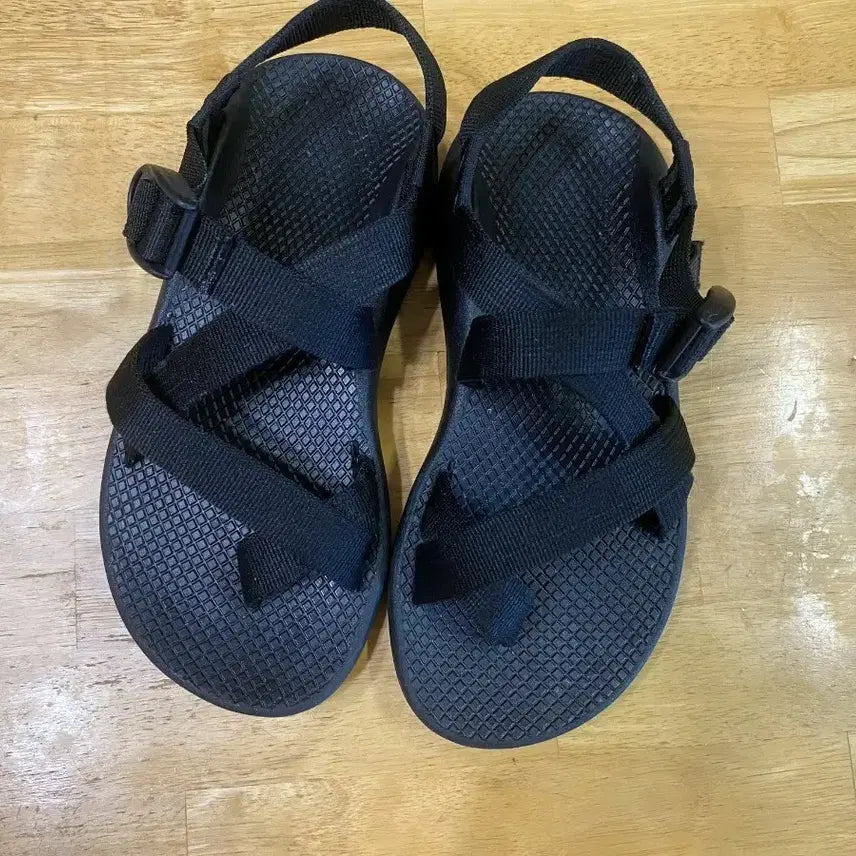 [BUNJANG] Chaco Sandals Black US 6 (230mm) / 차코샌들 230