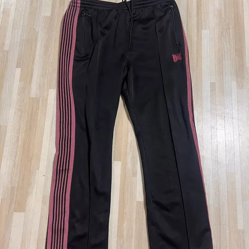 [BUNJANG] Needles Narrow Track Pants Black / 니들스 내로우 트랙팬츠