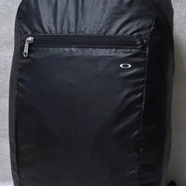 [BUNJANG] Oakley Packable Backpack 18L Lightweight Ripstop / 오클리 OAKLEY 패커블 백팩 18L 초경량 배낭