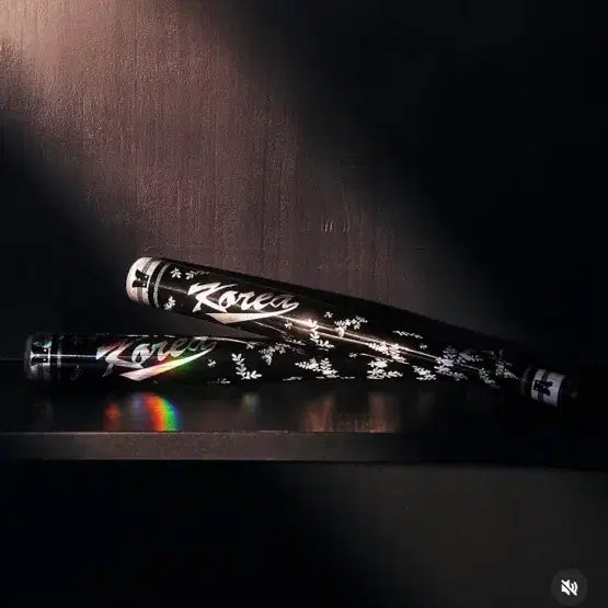 [BUNJANG] KBO x Mutez Baseball Bat - Sealed / KBO x 뮷즈 - 배트 - 미개봉 새상품