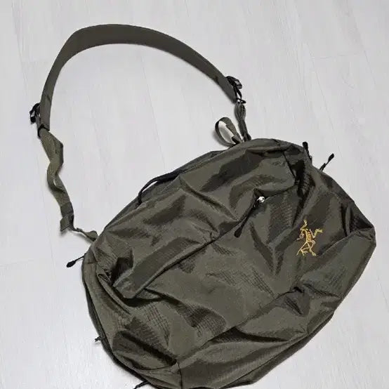 [BUNJANG] Arc'teryx Ion Organizer 40L Duffel Bag / 아크테릭스 이온 오거나이저 40L 타츠