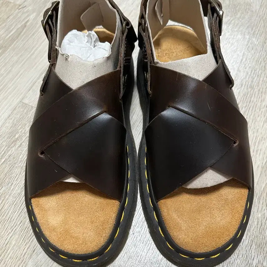 [BUNJANG] Dr. Martens Jane Brown Leather Sandals UK 6 / 닥터마틴 제인 브라운 샌들 UK6 240 새것