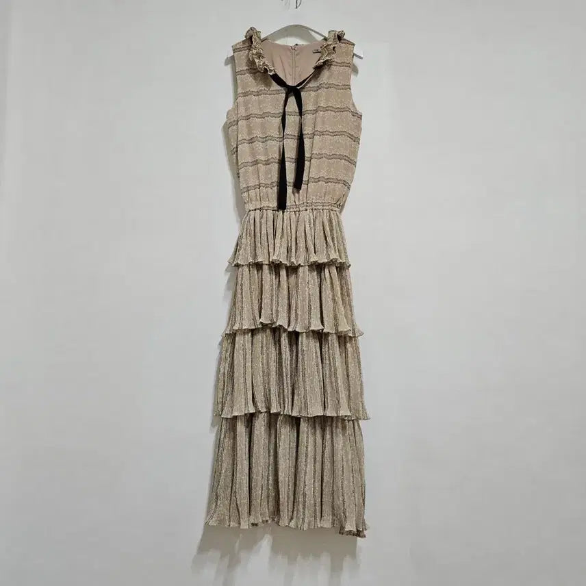 [BUNJANG] Blumin Pleated Long Dress / 블루민 플리츠주름 롱원피스