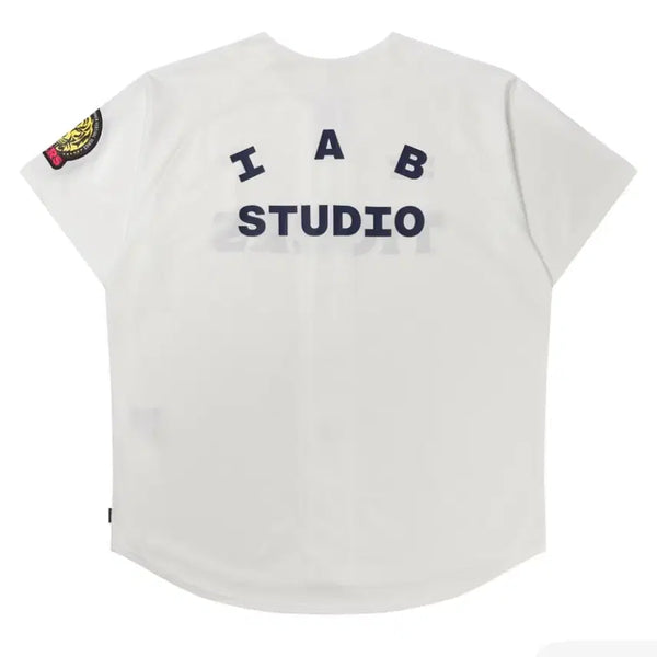 [BUNJANG] Kia Tigers x Aiab Studio Collaboration White Uniform - Size M / 기아 타이거즈 x 아이앱 스튜디오 유니폼 화이트 M