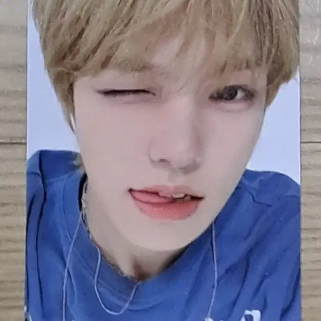 [BUNJANG] AHOF JUWON Early Bird Lucky Draw Photocard / 아홉 박주원 더현대 팝업스토어 특전 얼빡 포카
