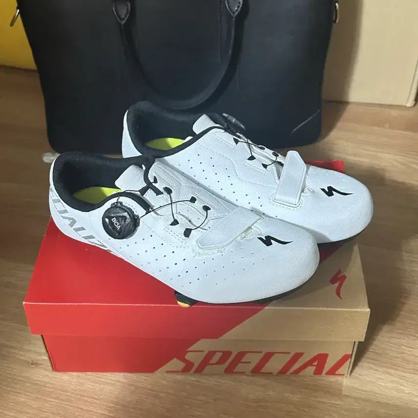 [BUNJANG] Specialized Torch 1.0 Road Cycling Shoes / 스페셜라이즈드 토치 1.0