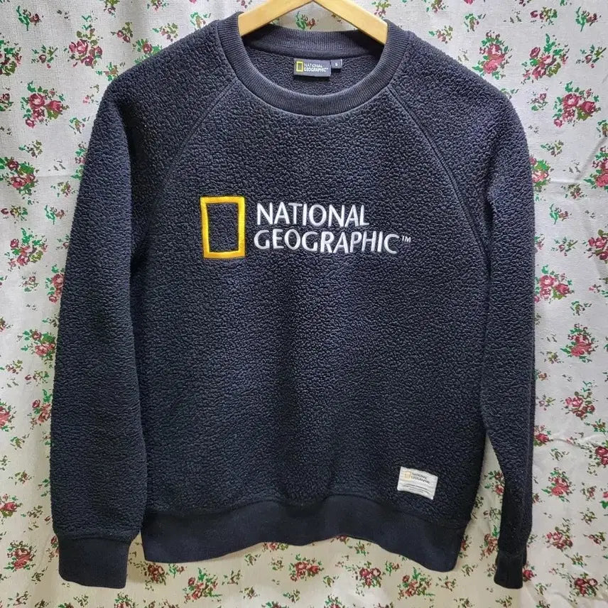 [BUNJANG] National Geographic Fleece Sweatshirt Black Size S Unisex / 상태좋음 내셔널지오그래픽 후리스 맨투맨 S 블랙 남여공용