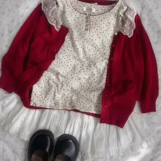 [BUNJANG] Morinogato Vintage Strawberry Red Cardigan / 모리노가토 빈티지 딸기 레드 가디건 단품