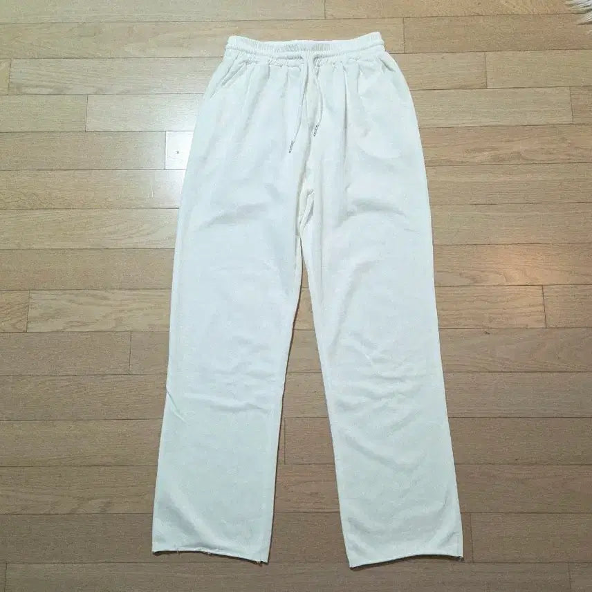 [BUNJANG] Ivory Sweatpants (Minor Stain) / (미세오염) 아이보리 스웻팬츠