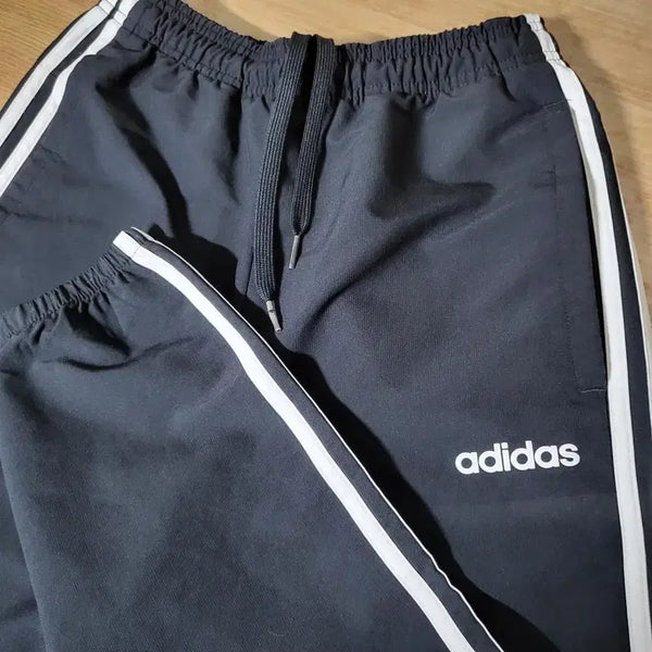 [BUNJANG] Adidas 3-Stripes Training Pants Black (S) / 807 ) 상태최상 s급 실착1 정품 아디다스 삼선 트레이닝 팬츠 블랙 S 남여공용