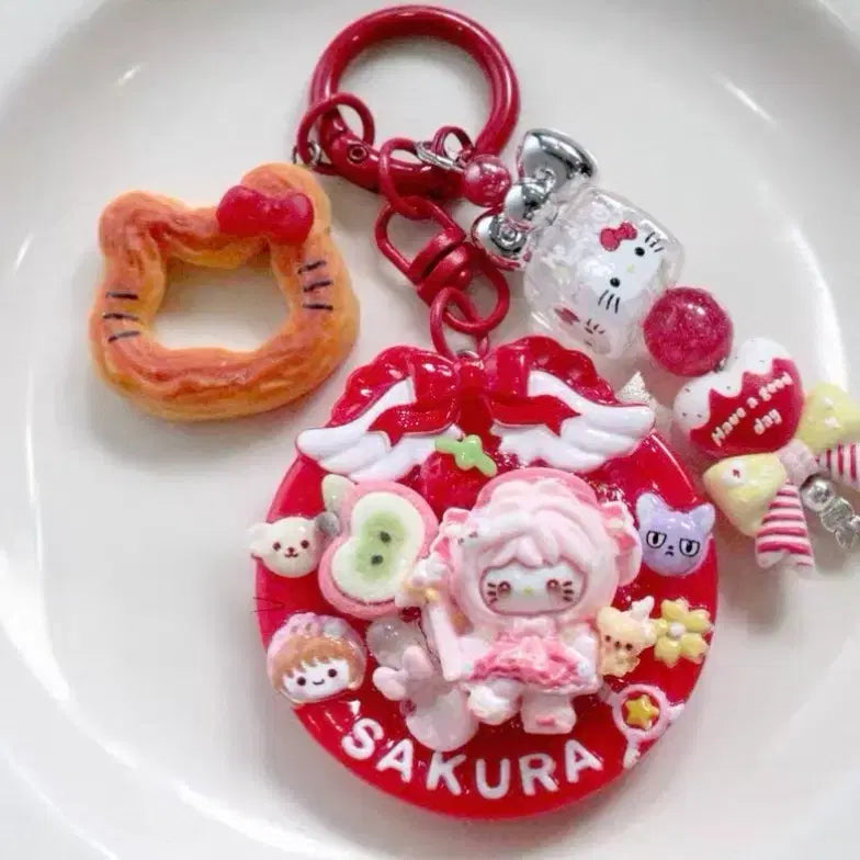 [BUNJANG] Sanrio Hello Kitty Handmade Beaded Keychain Red / 고퀄 핸드메이드 산리오 키티 키링 레드