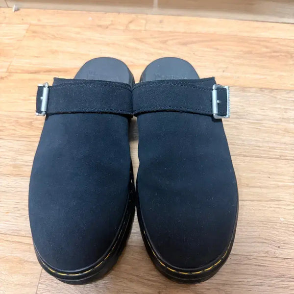 [BUNJANG] Dr. Martens Brooklee Mule Black / 닥터마틴 브루클라인 뮬(250)