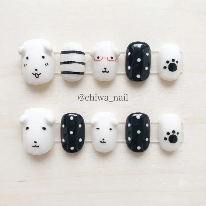 [BUNJANG] Custom Handmade Nail Tips - Dot Pattern / 주문제작 안경가나디 도트 수제네일팁