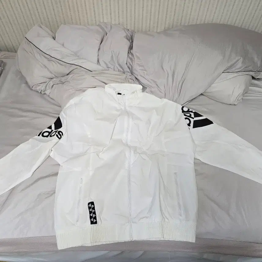 [BUNJANG] Adidas Unisex Performance FI BP1 Woven Jacket XL / 아디다스 공용 퍼포먼스 FI BP1 우븐 자켓(XL)