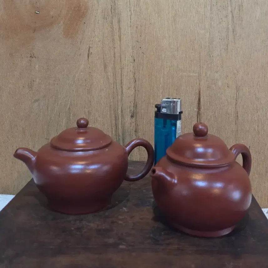 [BUNJANG] Set of 2 Vintage Ceramic Teapots / 너무나도 이쁘고 귀여운 고급 자사주전자 2점