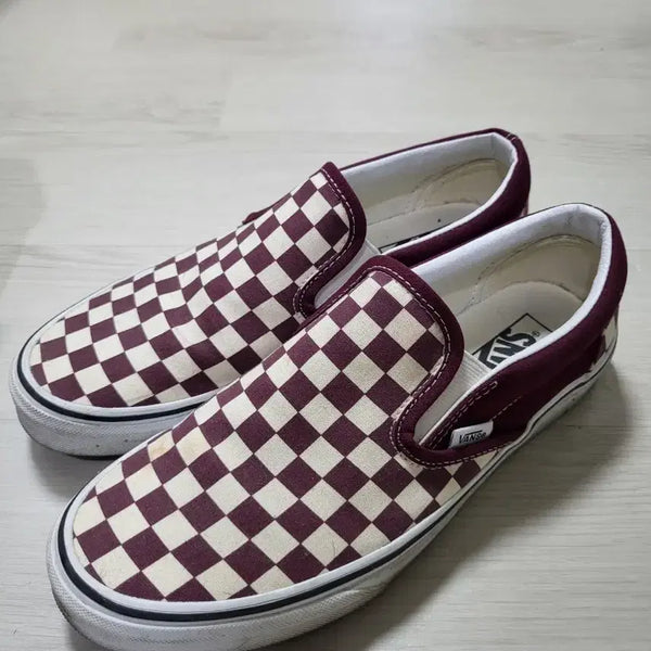 [BUNJANG] Vans Checkerboard Slip-On Burgundy / 270)반스 체커보드 슬립온 버건디