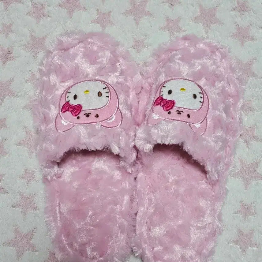 [BUNJANG] Sanrio Classic Kitty Slippers (Size 240) / 고전 키티 슬리퍼 240