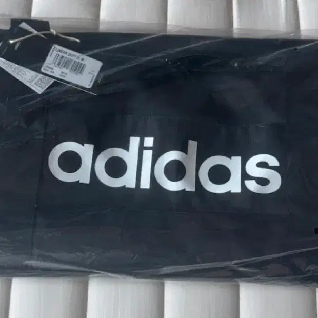 [BUNJANG] Adidas Linear Duffel Bag M Black / 아디다스 리니어 더플백 M 블랙