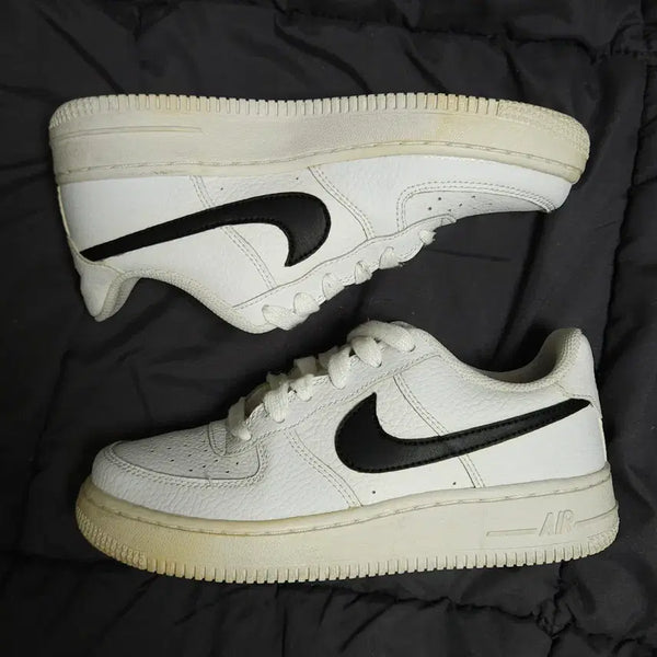 [BUNJANG] Nike Air Force 1 '07 (Size 225) / 225 ) 나이키 에어포스 1 '07