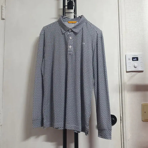 [BUNJANG] Louis Castel Men's Summer Long-Sleeve Polo Shirt L (100) / 루이까스텔 골프 남자 L 100 여름용 긴팔카라티