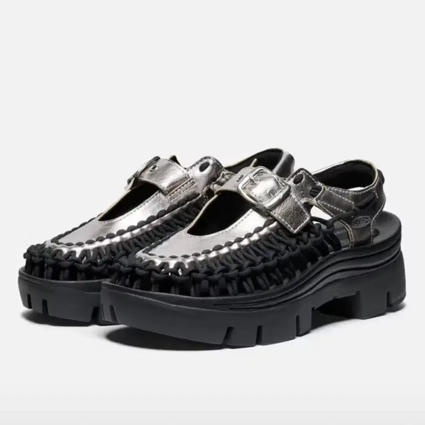 [BUNJANG] Keen Unique PLT Mary Jane Silver Sandals (250) / 킨 keen 유니크 PLT 메리제인 실버 샌들 250