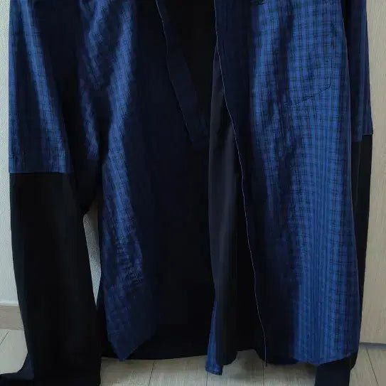 [BUNJANG] Balenciaga Trompe L'oeil Shirt Size 3 / 발렌시아가 트롱프뢰유 셔츠 3