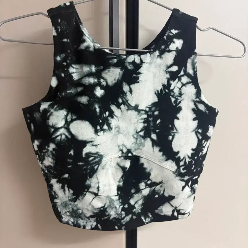 [BUNJANG] Oiz Oiz Crop Top Size S / 오즈이즈 크롭탑 S