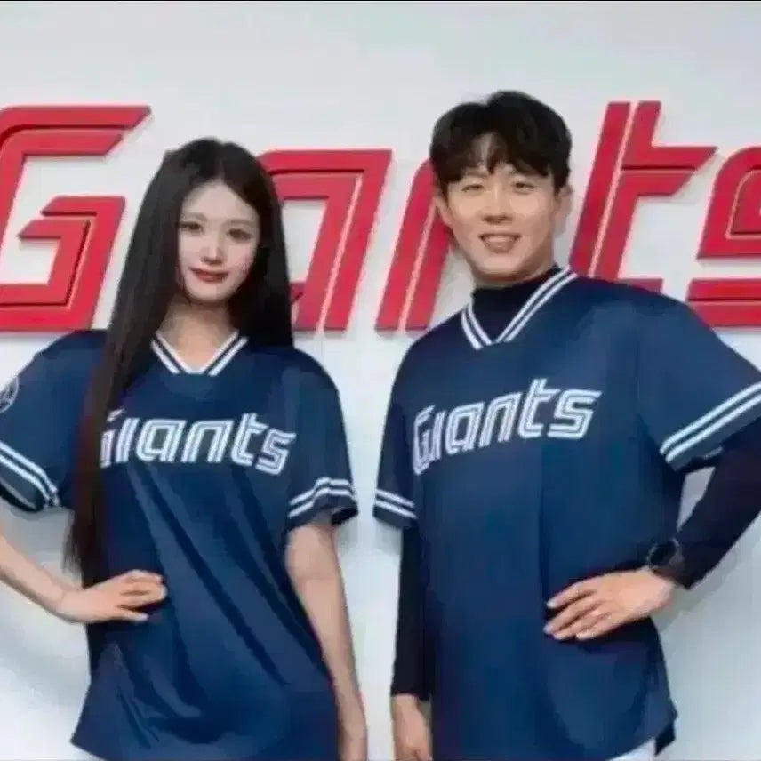 [BUNJANG] Lotte Giants Navy Baseball Uniform (Size M) / 롯데 네이비 유니폼 M